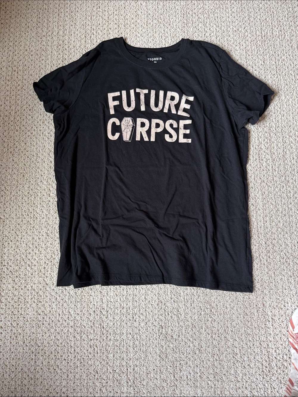 Torrid Black Graphic Tee with 'Future Corpse' Size 00. Nvr worn.